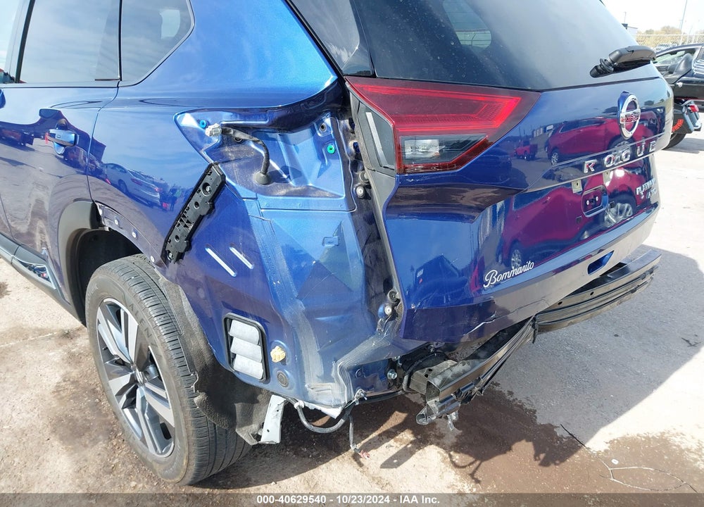 2021 NISSAN ROGUE PLATINUM VIN: JN8AT3DD4MW309505