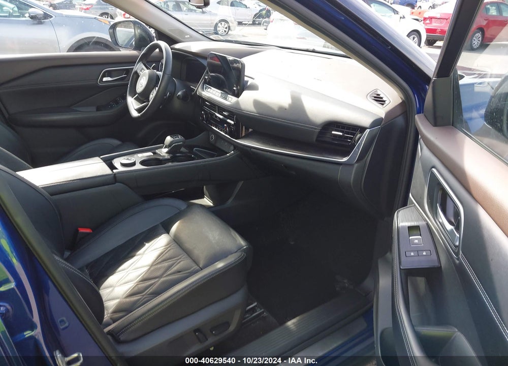 2021 NISSAN ROGUE PLATINUM VIN: JN8AT3DD4MW309505