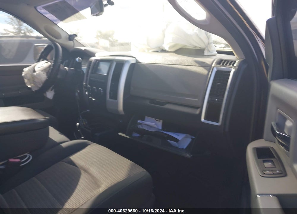 2011 RAM 1500 SLT VIN: 1D7RV1CT8BS510128