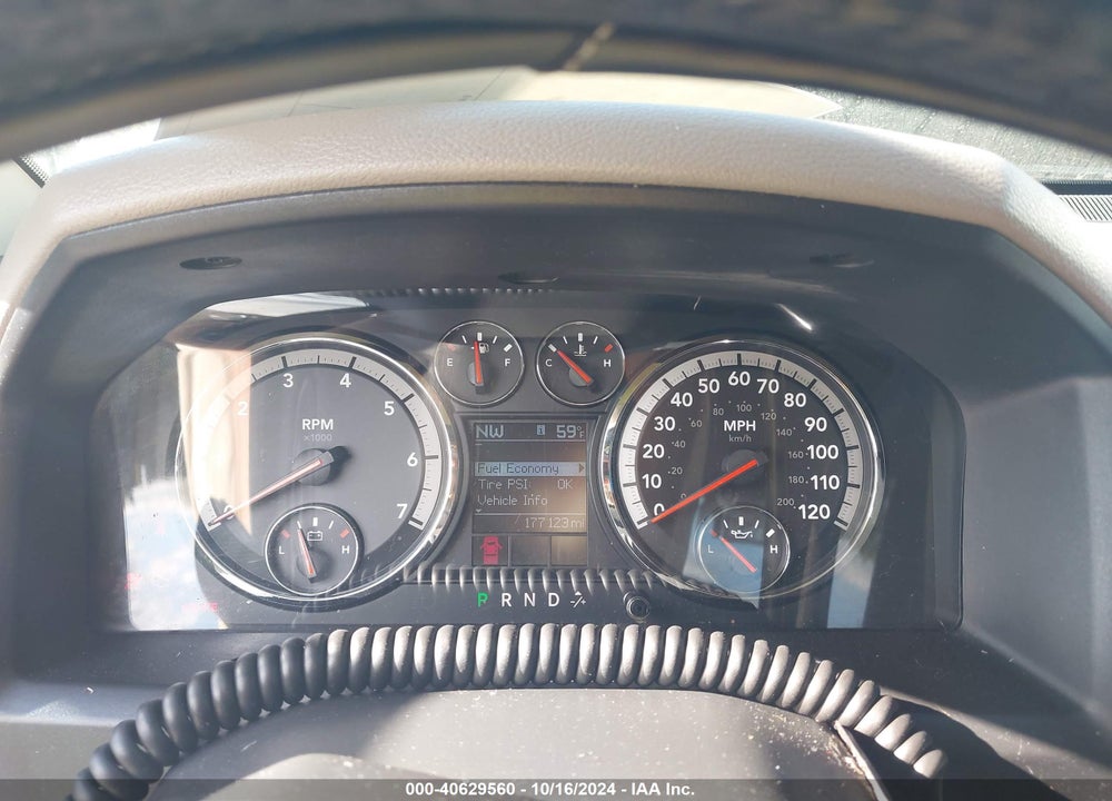 2011 RAM 1500 SLT VIN: 1D7RV1CT8BS510128