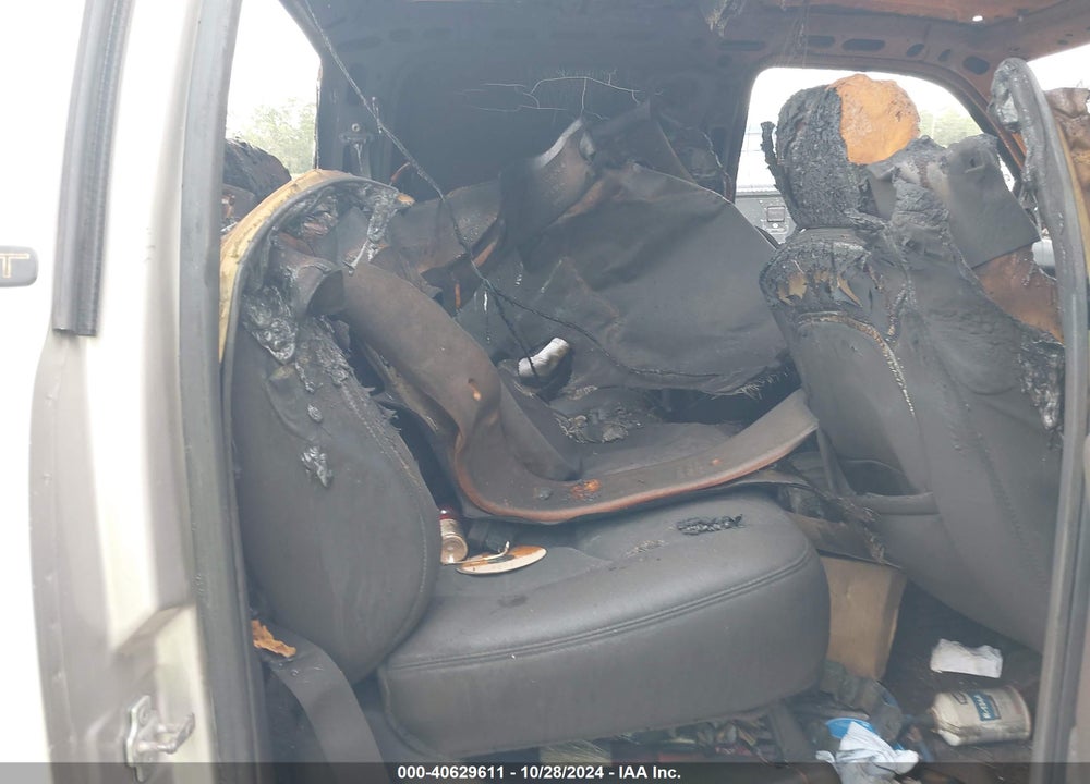 2005 CHEVROLET SILVERADO 3500 LT VIN: 1GCJK33205F967712
