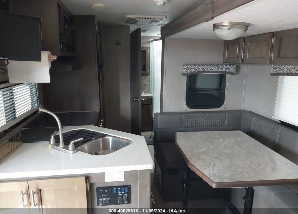 2019 FLAGSTAFF OTHER VIN: 4X4TFLA22KD428459