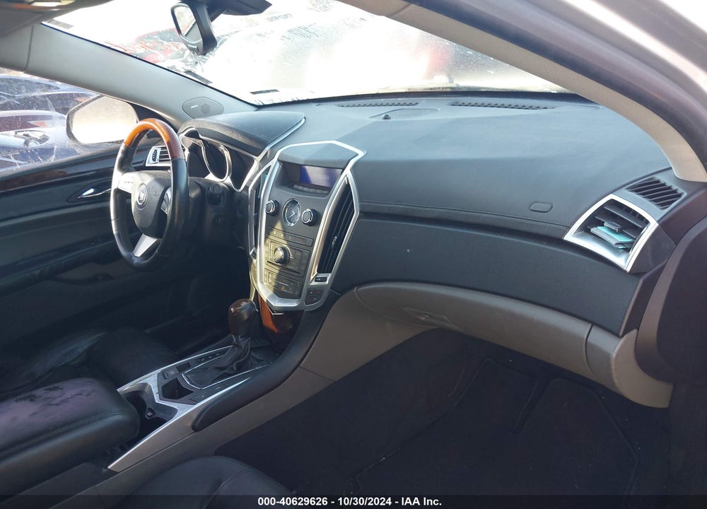 2010 CADILLAC SRX LUXURY COLLECTION VIN: 3GYFNAEY9AS568364