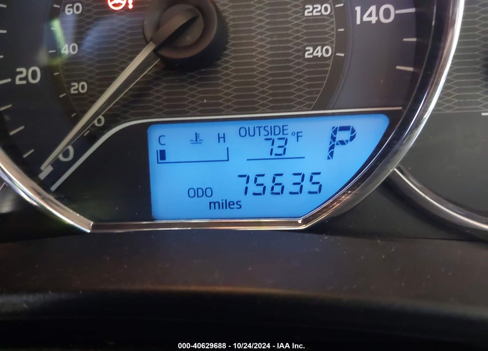 2015 TOYOTA COROLLA LE VIN: 2T1BURHE3FC461810