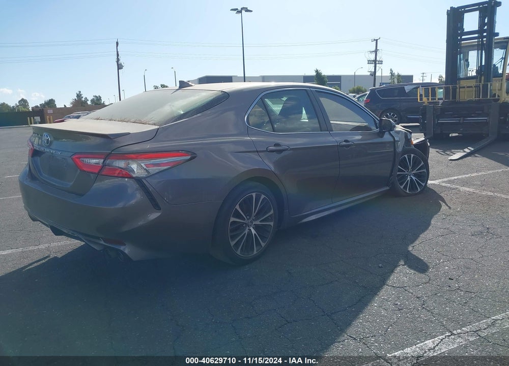 2019 TOYOTA CAMRY SE VIN: 4T1B11HK3KU166148