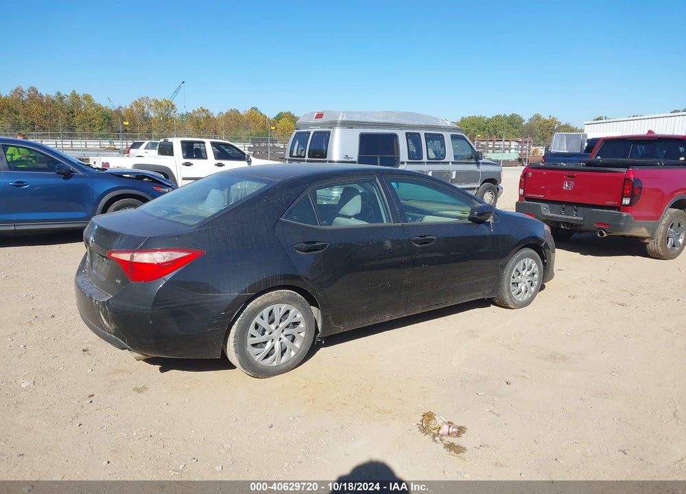 2017 TOYOTA COROLLA LE VIN: 2T1BURHE0HC783856