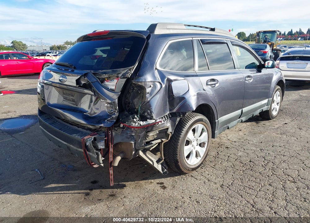 2010 SUBARU OUTBACK 3.6R PREMIUM VIN: 4S4BRDHC7A2365510