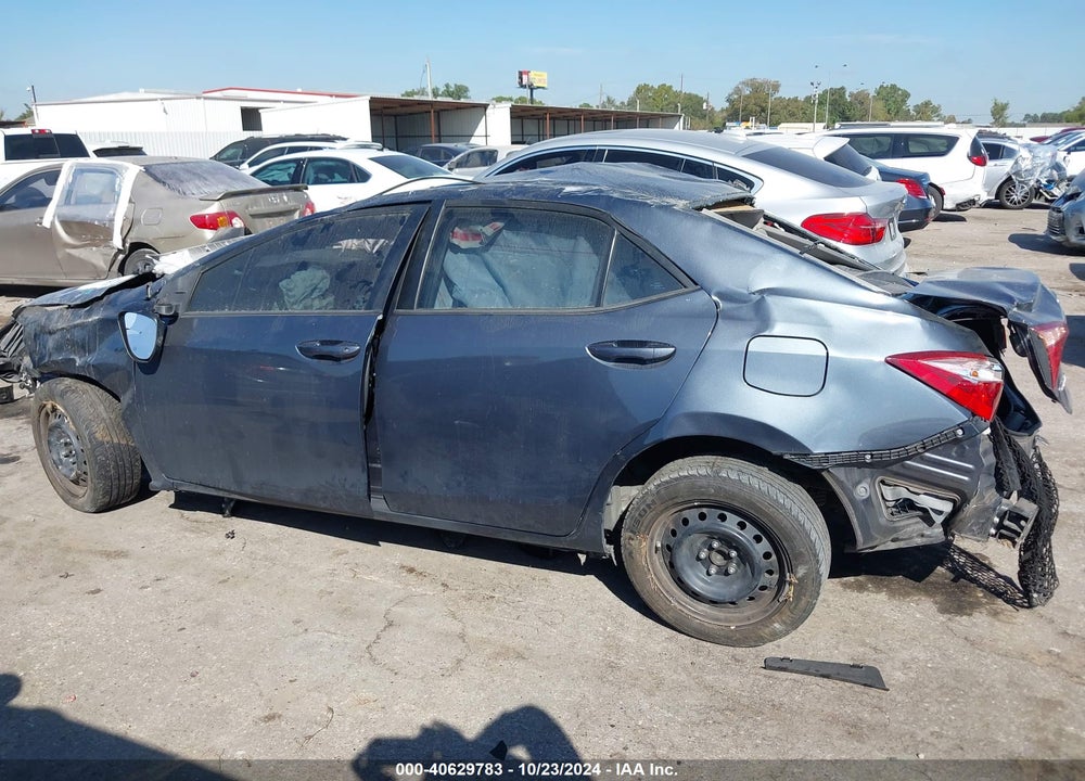 2018 TOYOTA COROLLA LE VIN: 5YFBURHE8JP833912