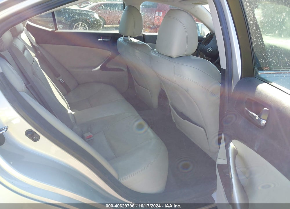 2007 LEXUS IS 250 VIN: JTHBK262275049851