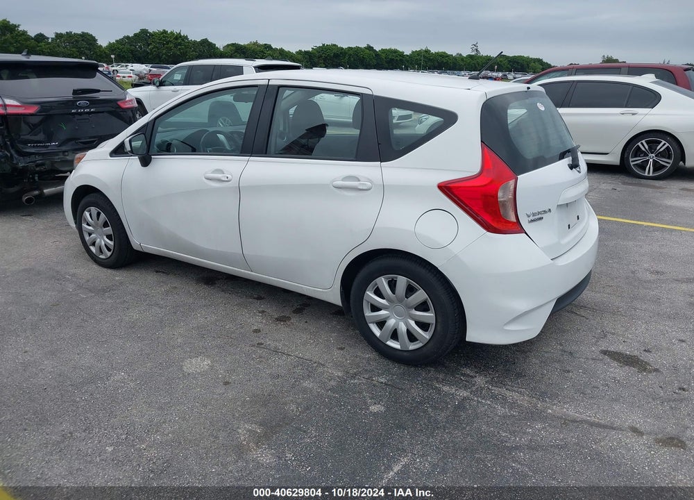 2019 NISSAN VERSA NOTE SV VIN: 3N1CE2CPXKL358217