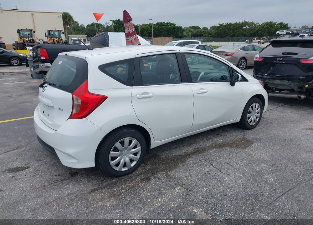 2019 NISSAN VERSA NOTE SV VIN: 3N1CE2CPXKL358217