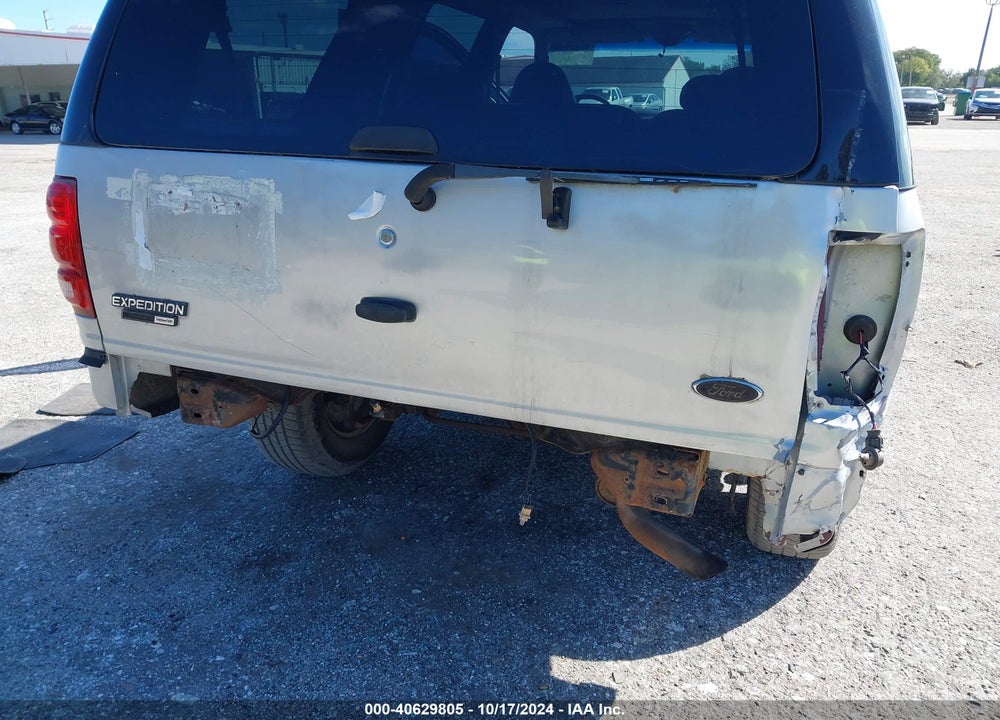 2001 FORD EXPEDITION XLT VIN: 1FMRU15W61LA76039