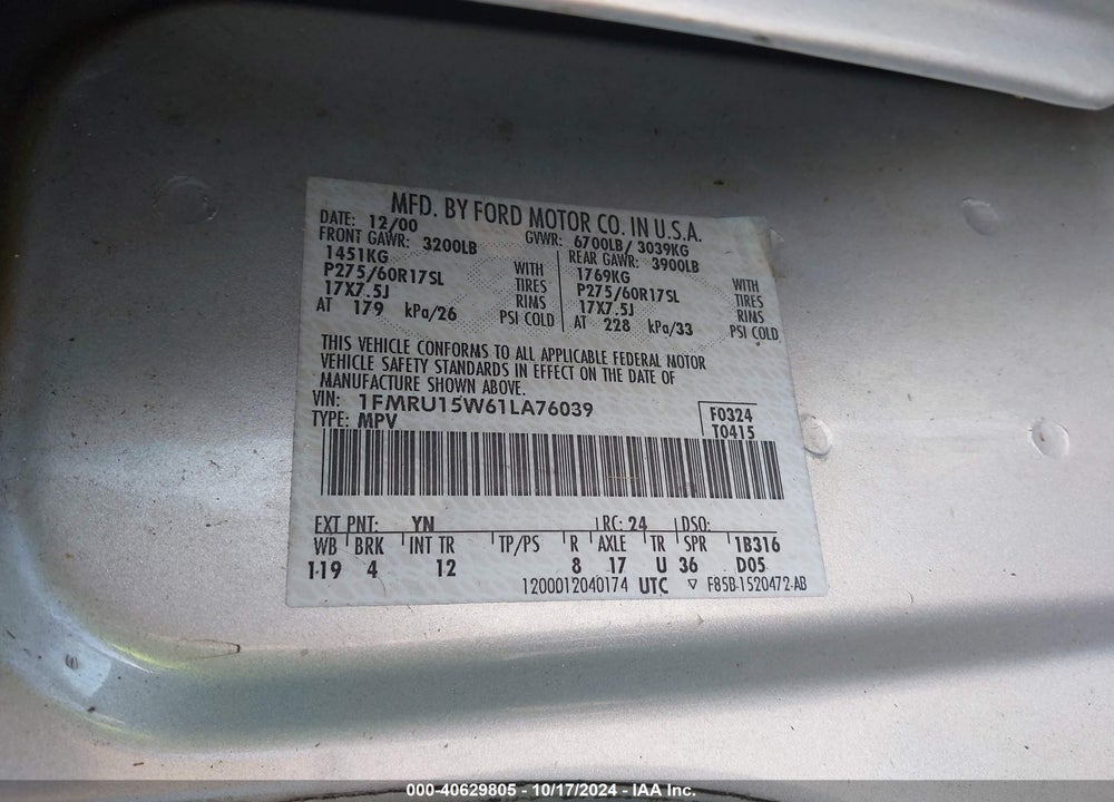 2001 FORD EXPEDITION XLT VIN: 1FMRU15W61LA76039
