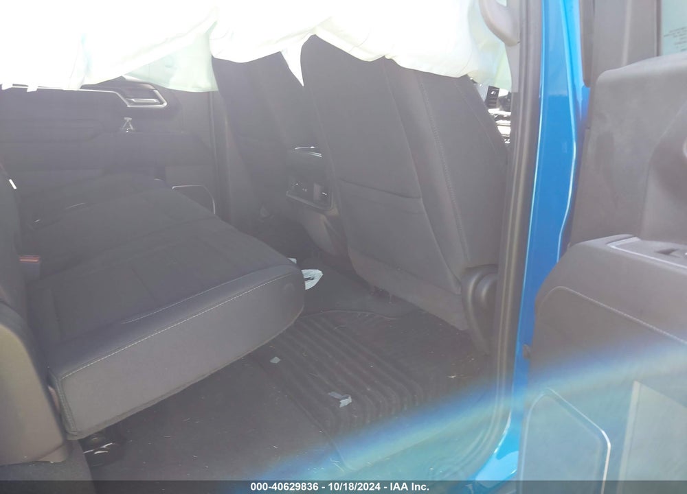 2022 CHEVROLET SILVERADO 1500 4WD SHORT BED RST VIN: 3GCUDEED4NG524821