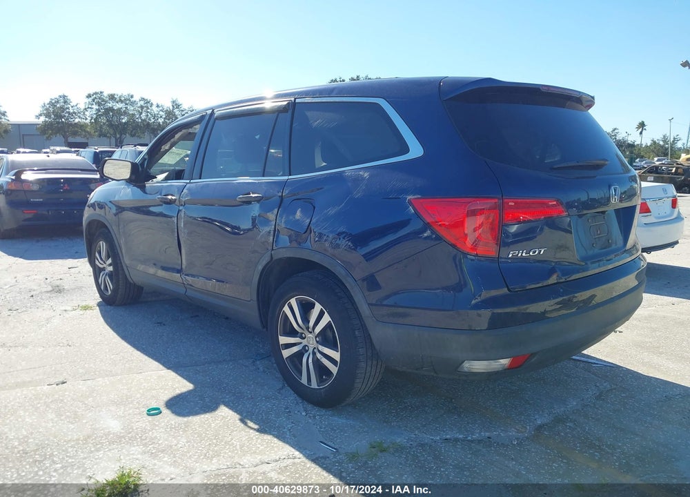2017 HONDA PILOT EX VIN: 5FNYF5H31HB045166