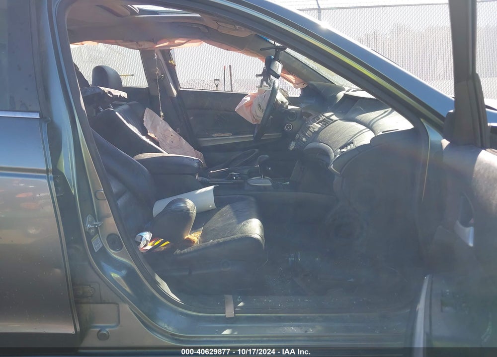 2008 HONDA ACCORD 2.4 EX-L VIN: JHMCP26888C046900