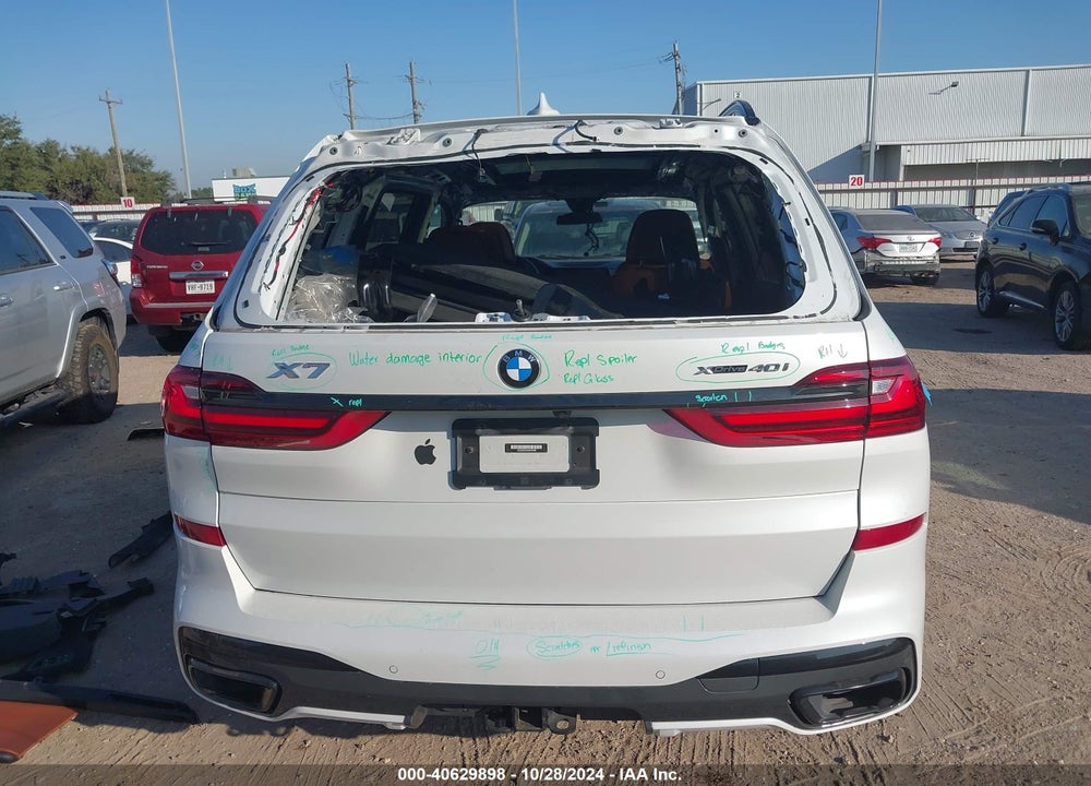 2022 BMW X7 XDRIVE40I VIN: 5UXCW2C04N9M70469