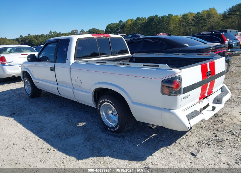 1994 CHEVROLET S TRUCK S10 VIN: 1GCCS19Z5R8210400