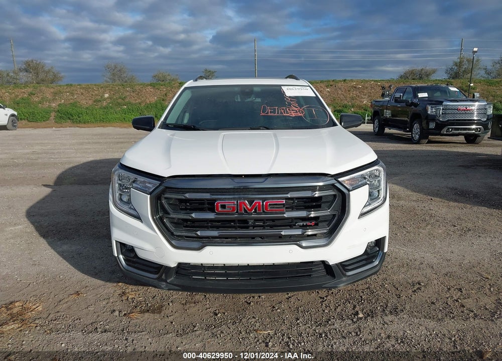 2024 GMC TERRAIN AWD AT4 VIN: 3GKALYEG9RL115846
