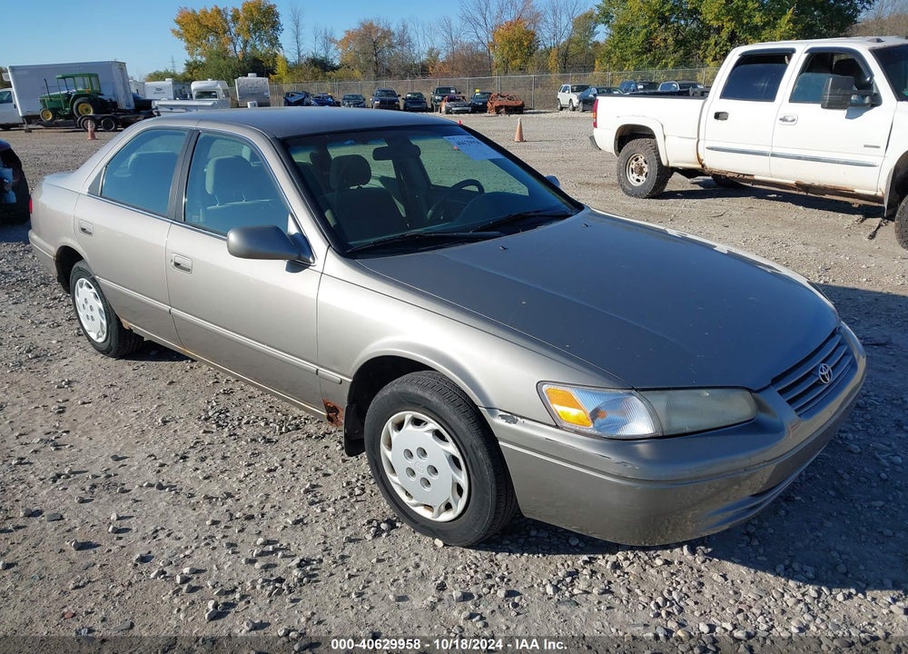 1999 TOYOTA CAMRY LE VIN: 4T1BG22K3XU474800