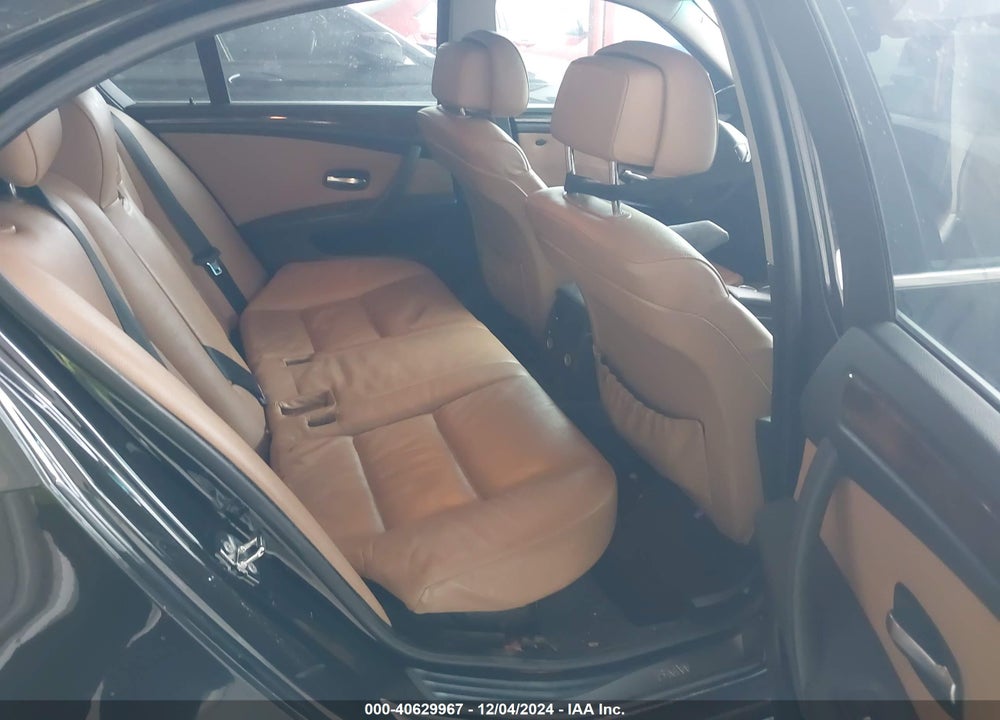 2008 BMW 528I VIN: WBANU53588C113782