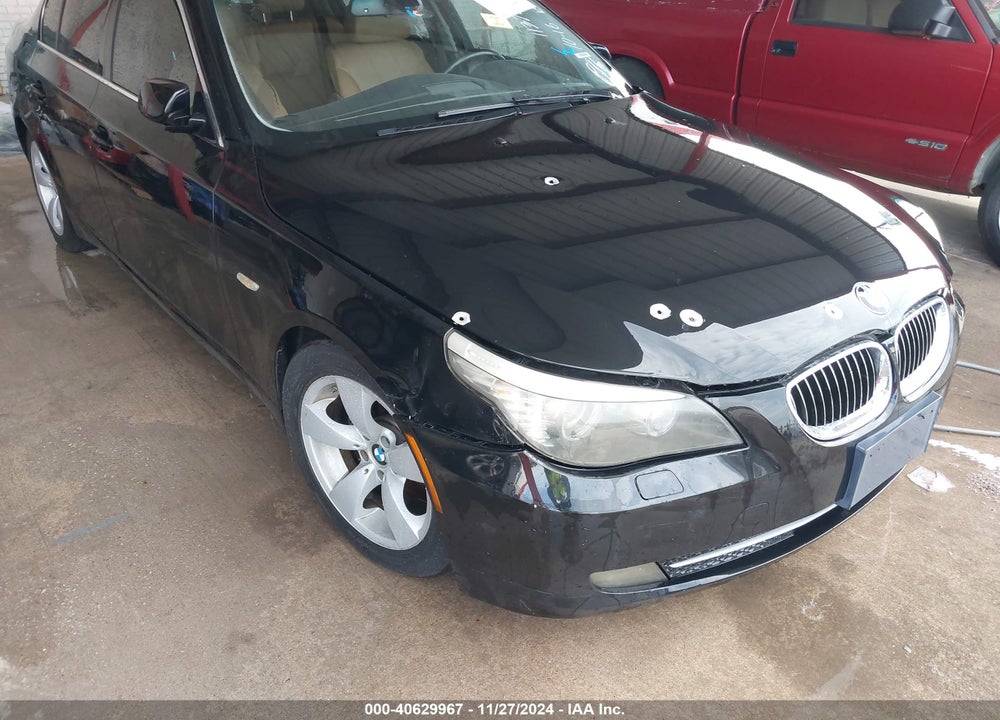 2008 BMW 528I VIN: WBANU53588C113782