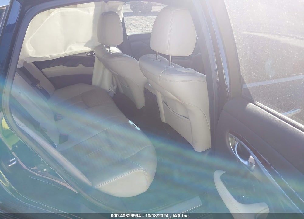 2019 INFINITI Q70 3.7 LUXE VIN: JN1BY1AP4KM505587