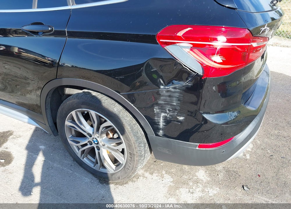 2017 BMW X1 XDRIVE28I VIN: WBXHT3Z35H4A52307