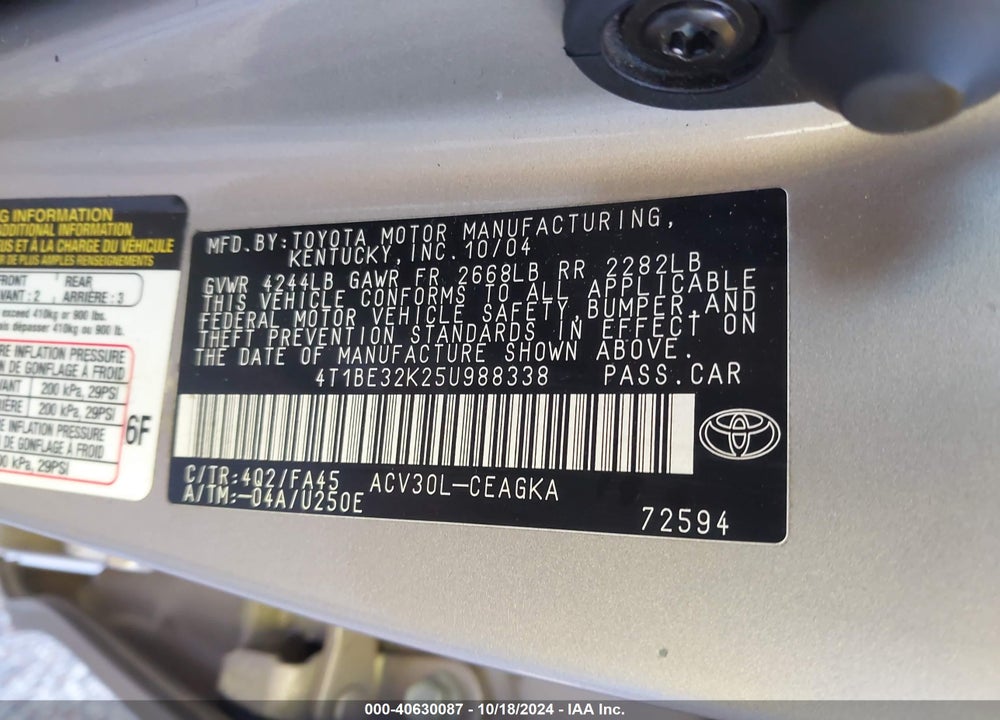 2005 TOYOTA CAMRY XLE VIN: 4T1BE32K25U988338