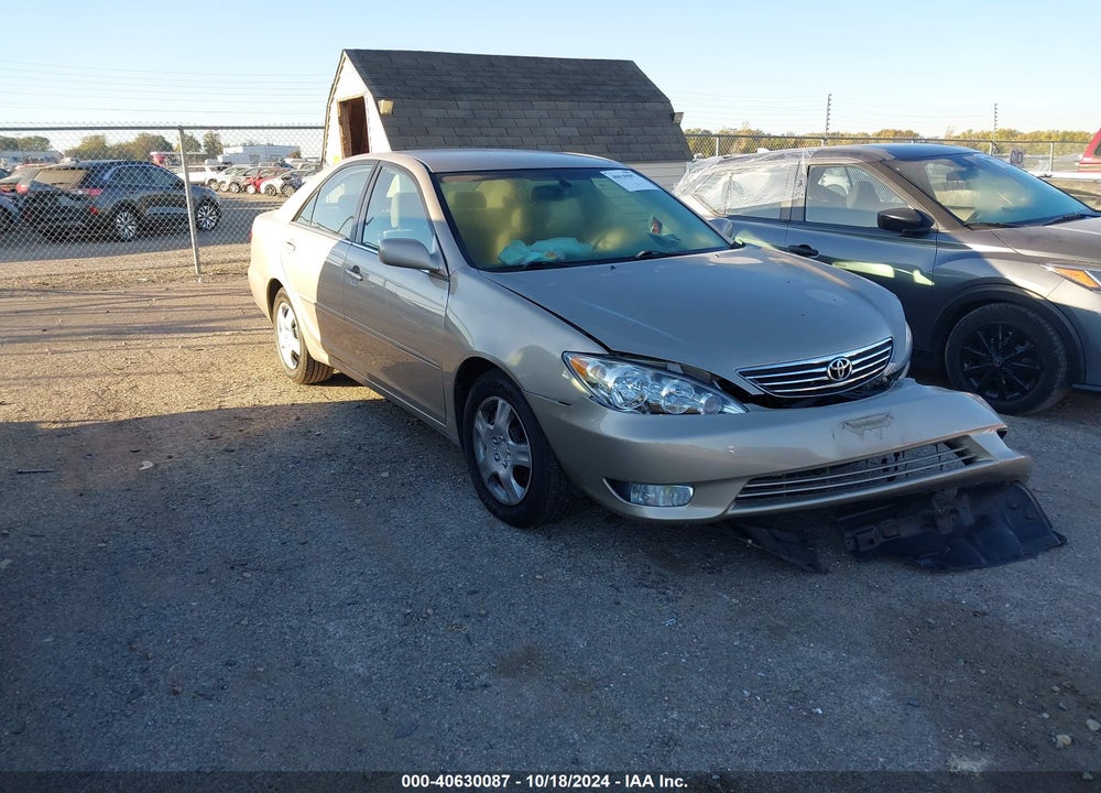 2005 TOYOTA CAMRY XLE VIN: 4T1BE32K25U988338