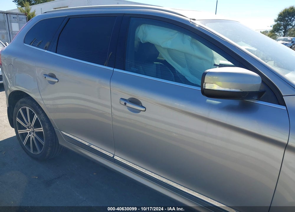 2015 VOLVO XC60 T5 PREMIER VIN: YV440MDKXF2691388