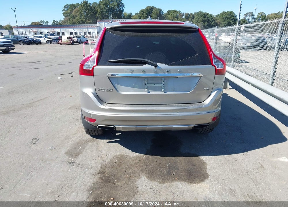 2015 VOLVO XC60 T5 PREMIER VIN: YV440MDKXF2691388