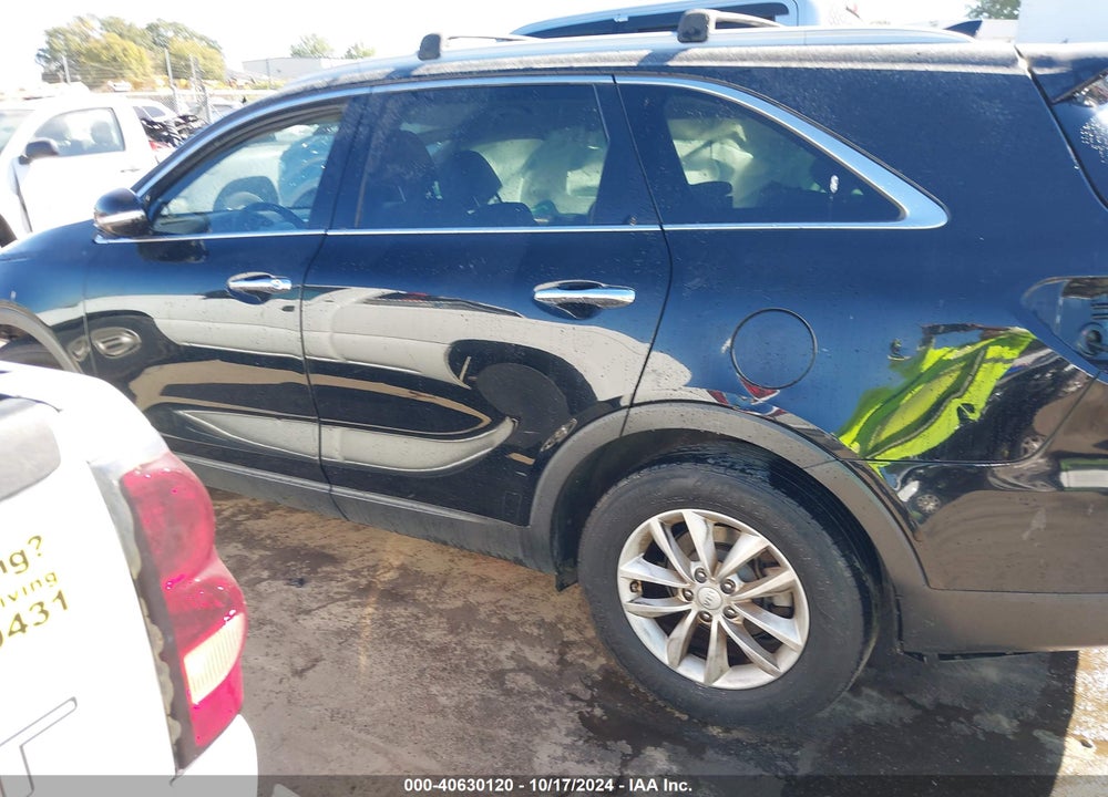 2017 KIA SORENTO 3.3L LX VIN: 5XYPGDA51HG321756