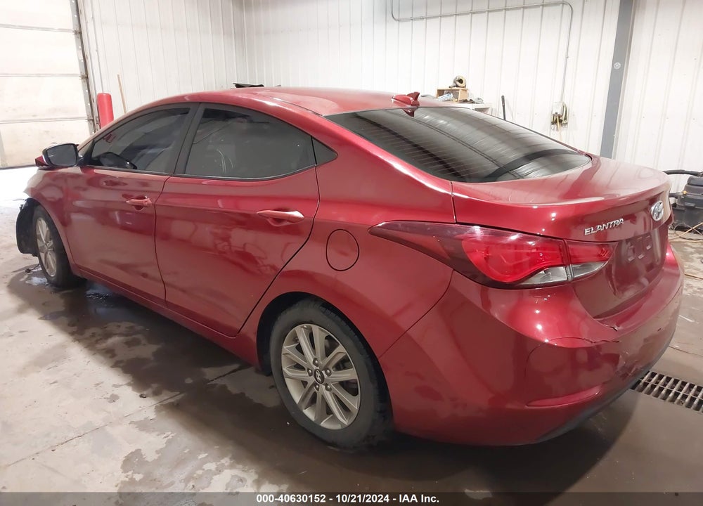 2016 HYUNDAI ELANTRA VIN: 5NPDH4AEXGH766701