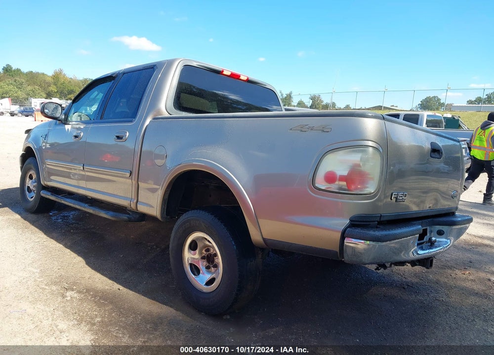 2002 FORD F-150 LARIAT/XLT VIN: 1FTRW08L12KE31412