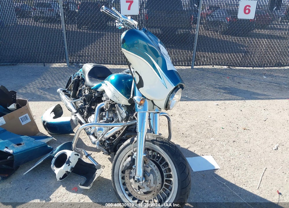 2012 HARLEY-DAVIDSON FLHXSE3 CVO STREET GLIDE VIN: 1HD1PZ813CB954993
