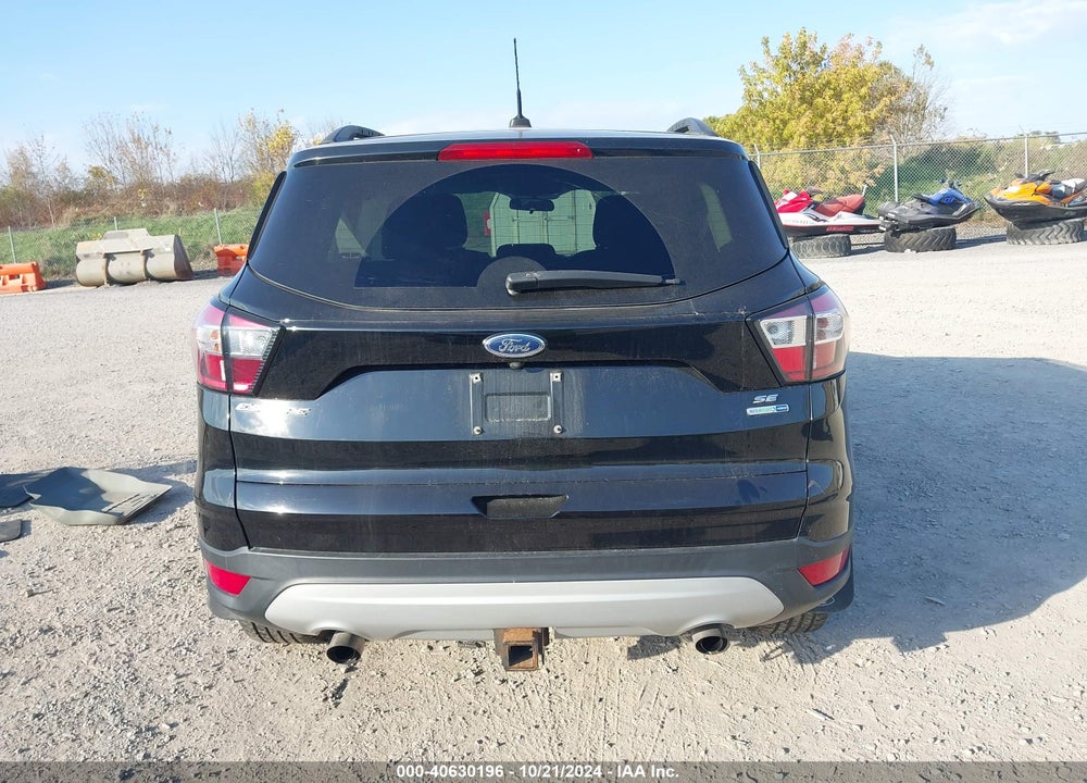 2018 FORD ESCAPE SE VIN: 1FMCU9GD8JUD13124