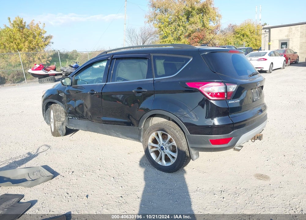 2018 FORD ESCAPE SE VIN: 1FMCU9GD8JUD13124