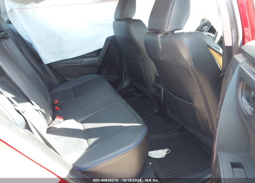 2018 TOYOTA COROLLA XSE VIN: 5YFBURHE1JP785055