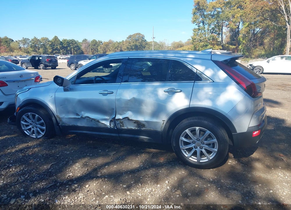 2022 CADILLAC XT4 AWD LUXURY VIN: 1GYFZBR43NF153858
