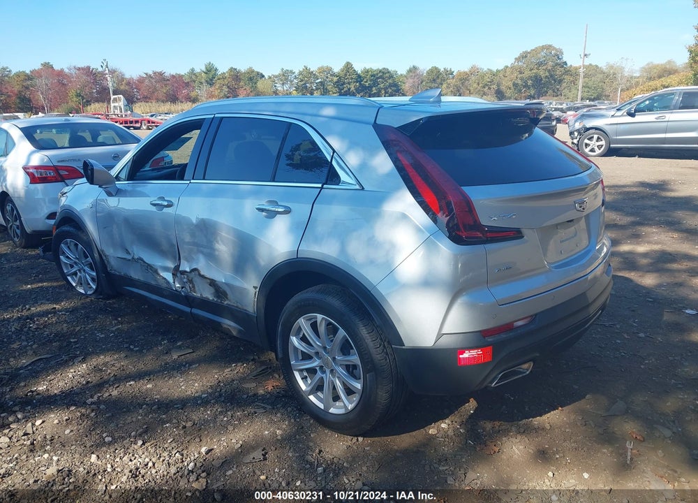 2022 CADILLAC XT4 AWD LUXURY VIN: 1GYFZBR43NF153858