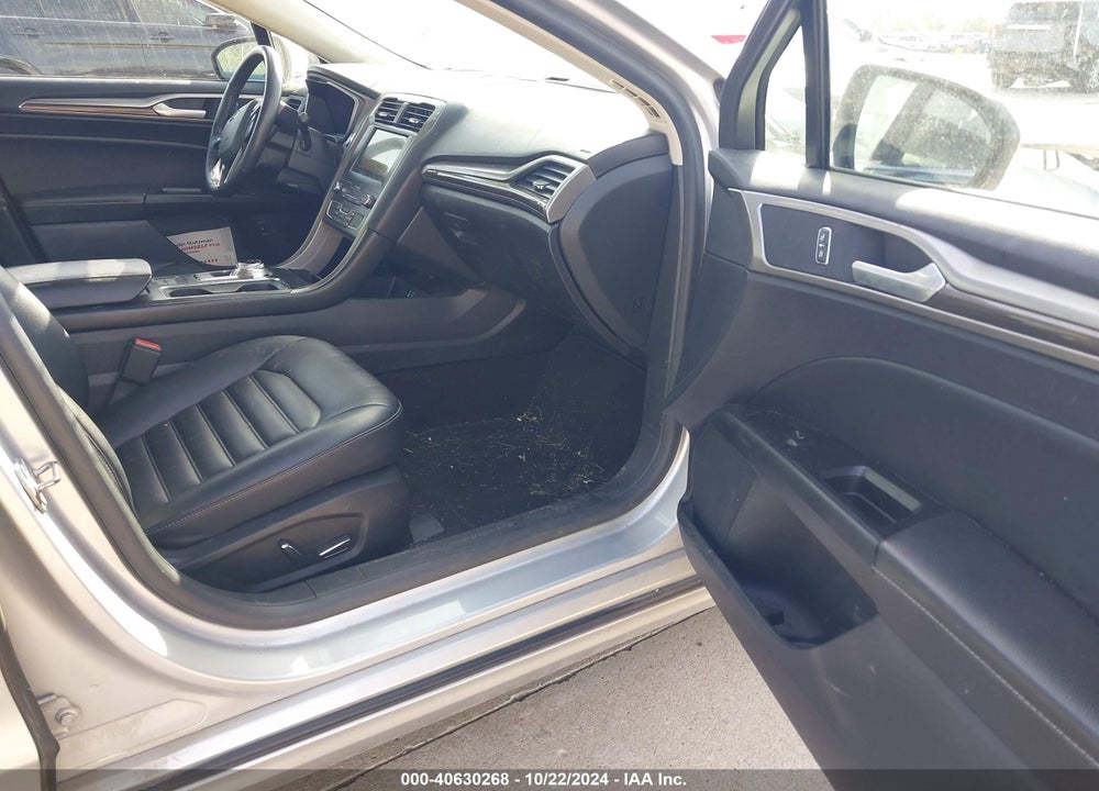 2019 FORD FUSION HYBRID SEL VIN: 3FA6P0MU0KR117928