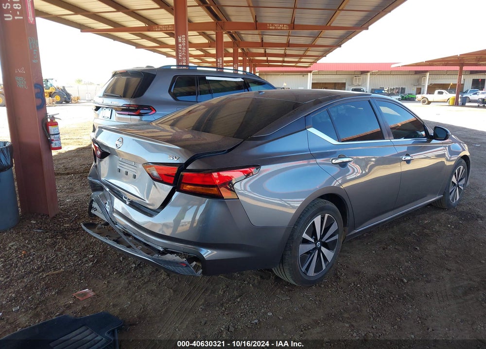 2022 NISSAN ALTIMA SV FWD VIN: 1N4BL4DV5NN354660