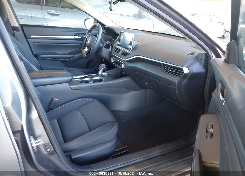 2022 NISSAN ALTIMA SV FWD VIN: 1N4BL4DV5NN354660