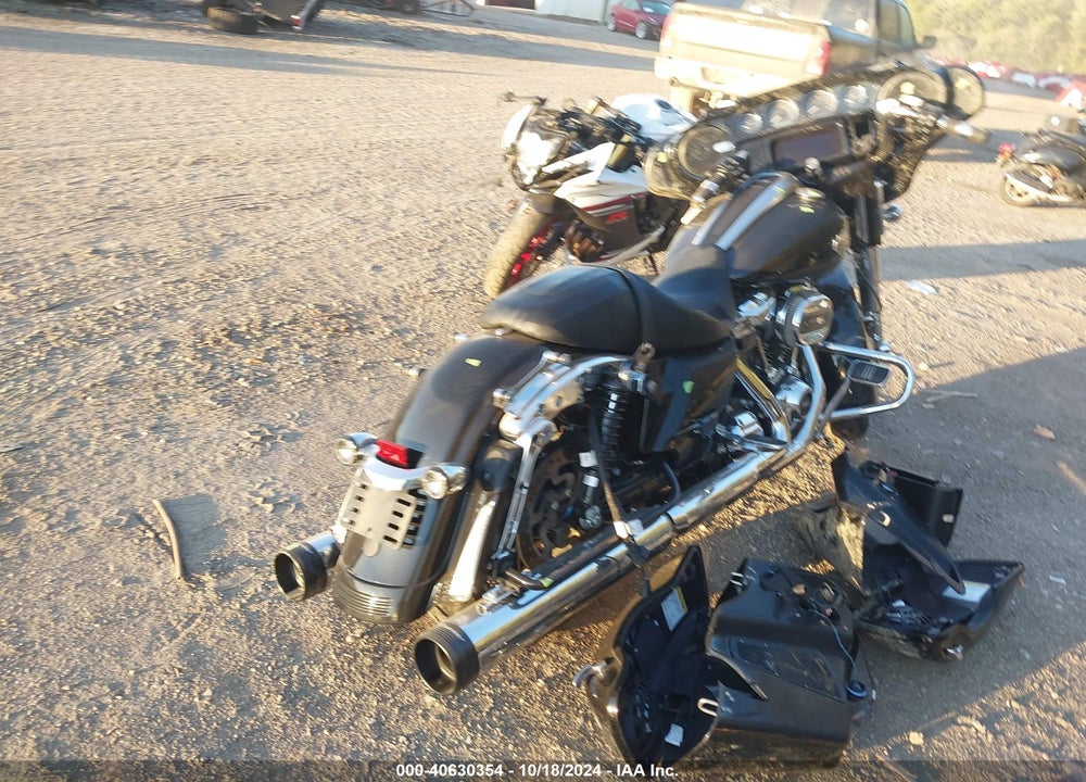 2021 HARLEY-DAVIDSON FLHXS VIN: 1HD1KRP17MB667643
