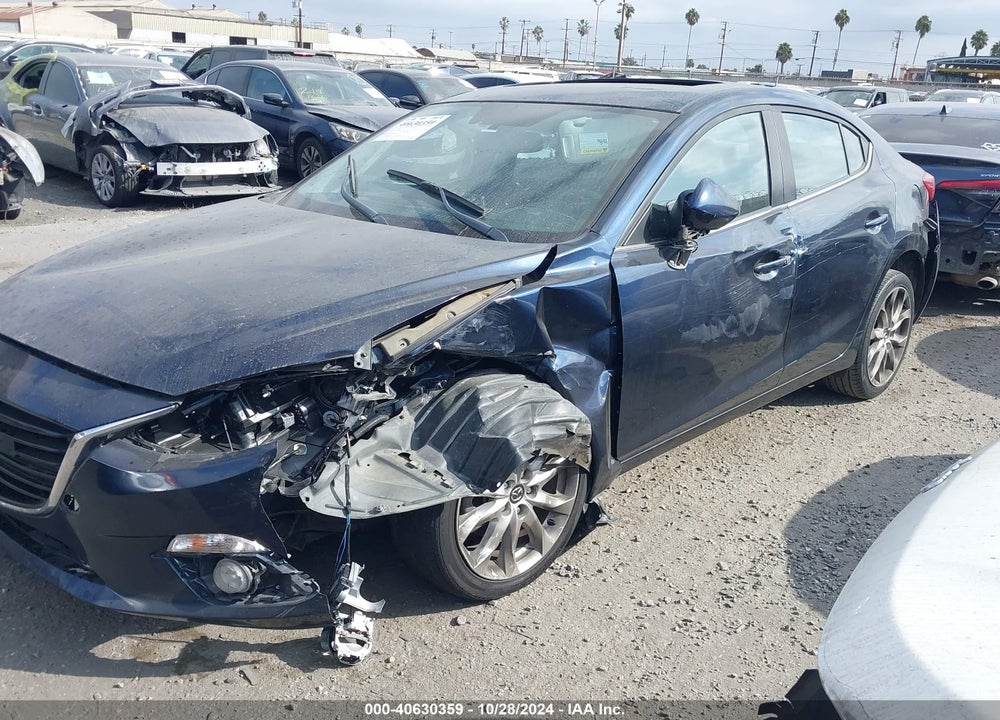 2015 MAZDA 3 S GRAND TOURING VIN: JM1BM1W37F1232036
