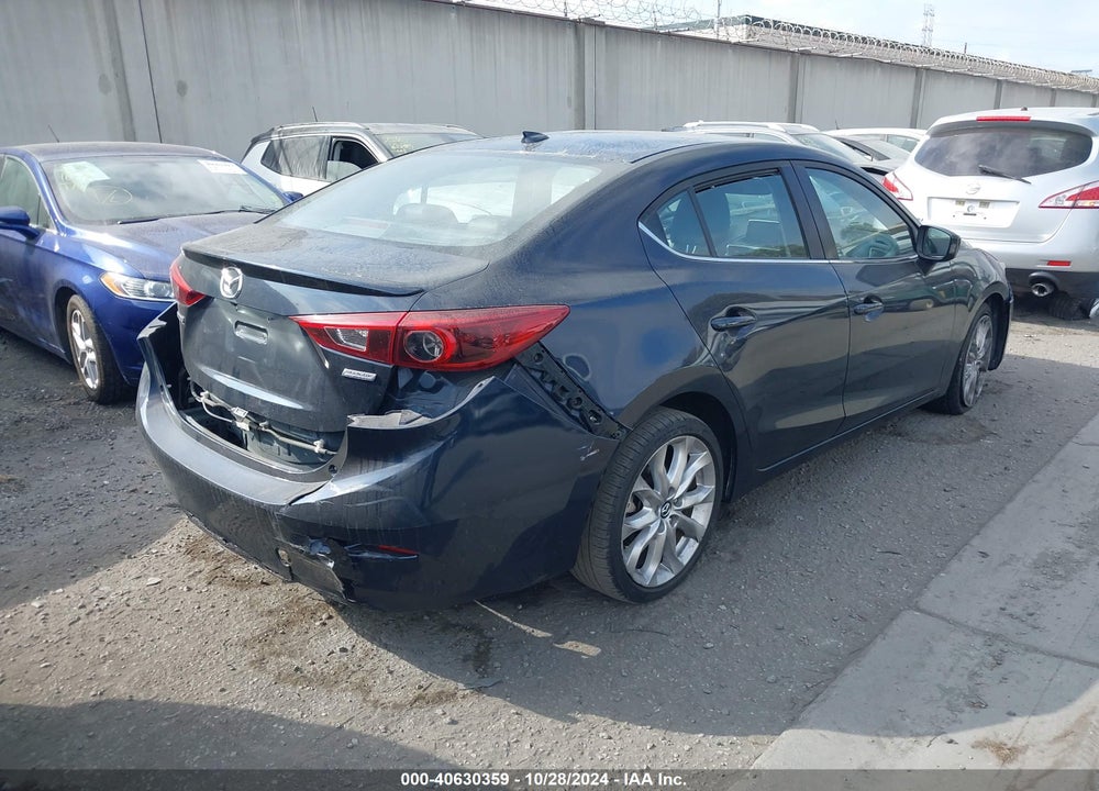 2015 MAZDA 3 S GRAND TOURING VIN: JM1BM1W37F1232036