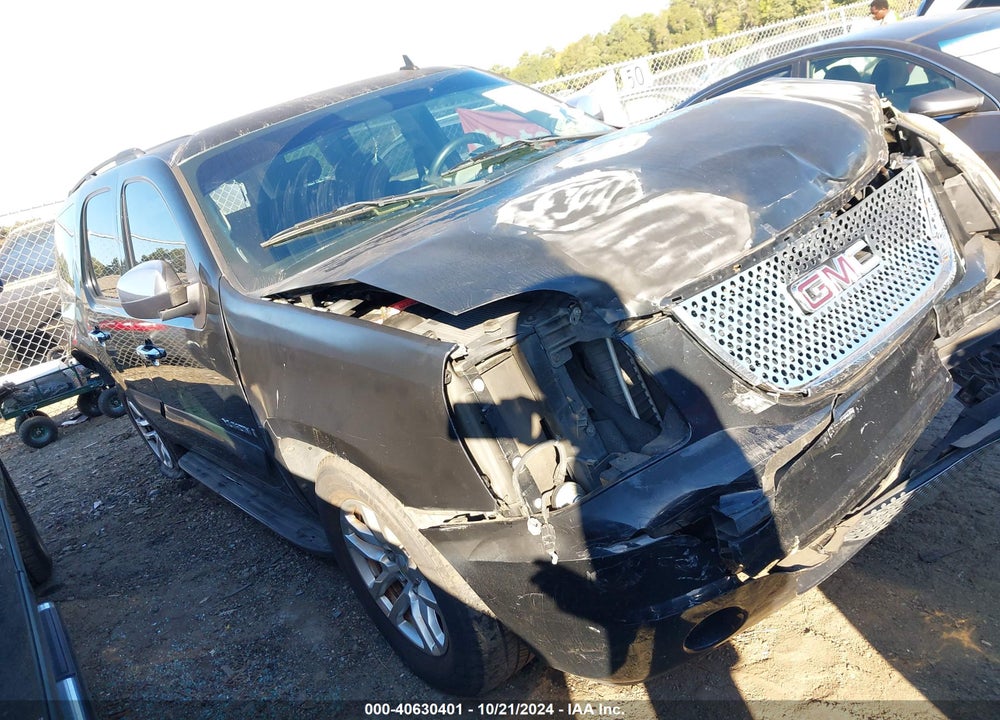 2009 GMC YUKON SLE1 VIN: 1GKFC23C29R223642