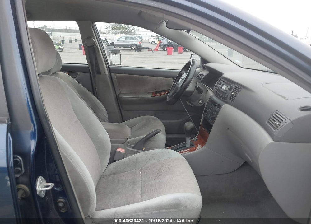 2007 TOYOTA COROLLA LE VIN: 1NXBR32EX7Z835255