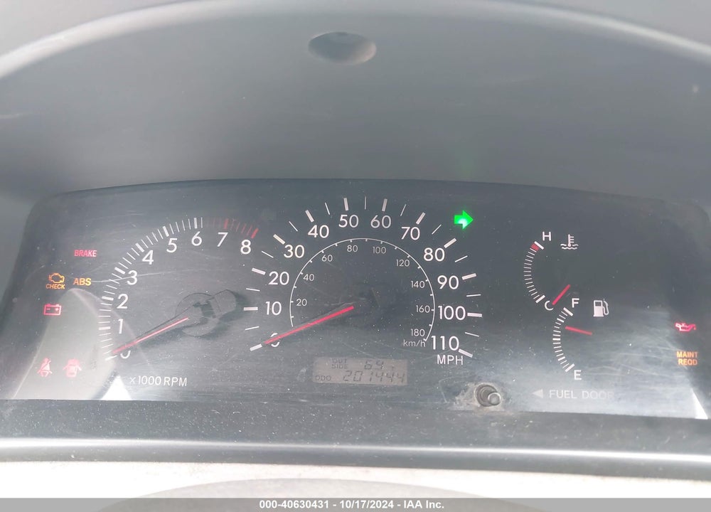 2007 TOYOTA COROLLA LE VIN: 1NXBR32EX7Z835255